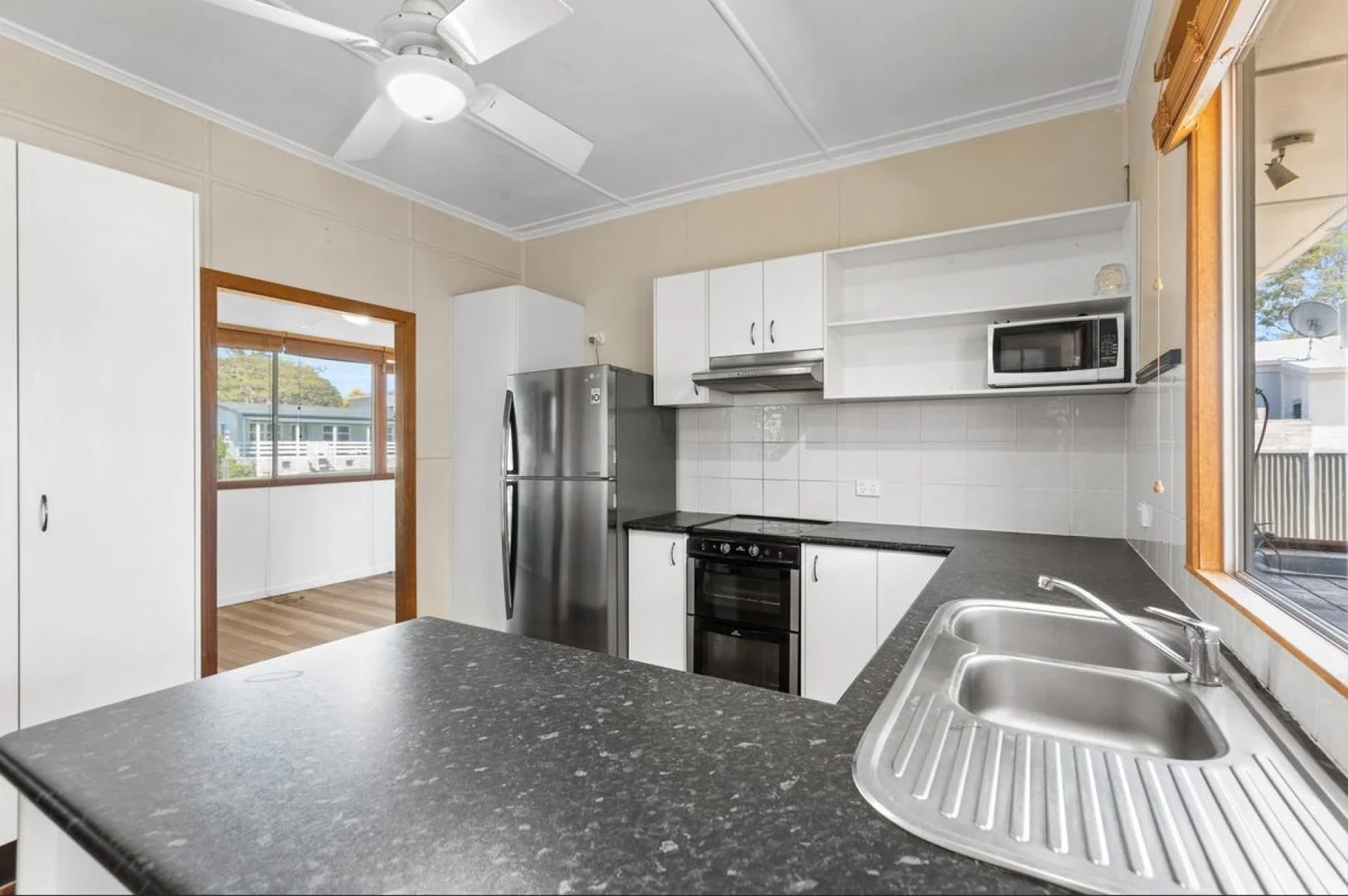 Additional image 8 of 11 Moore Street, Victoria Point QLD 4165