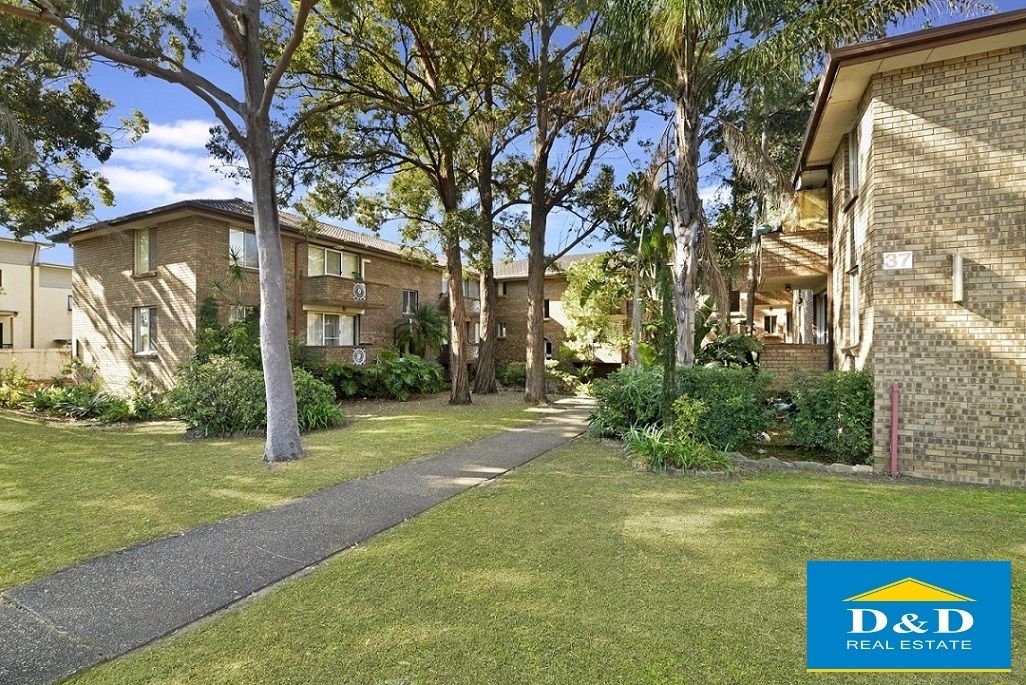 2 bedrooms Apartment / Unit / Flat in 11/37 Crown Street PARRAMATTA NSW, 2150