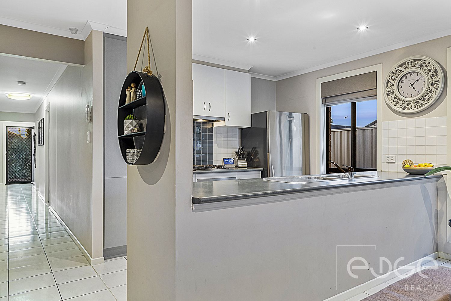 1 Balmoral Court, Paralowie SA 5108, Image 2