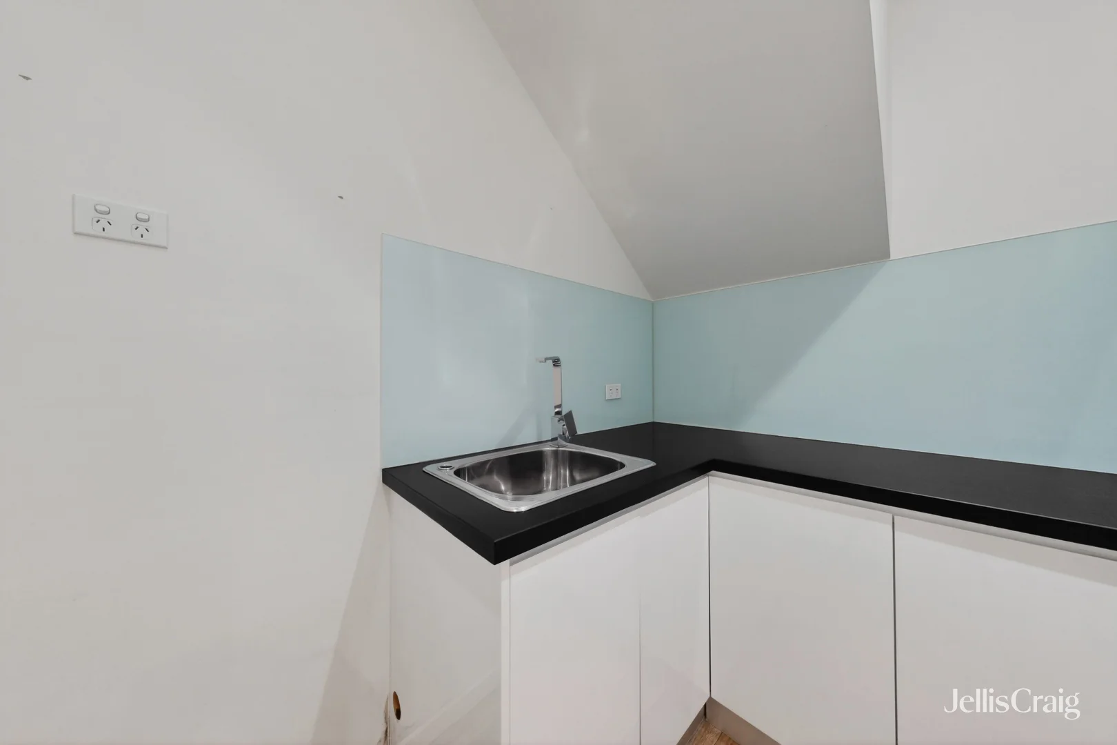 Additional image 13 of 6A Loch Crescent, Strathmore VIC 3041