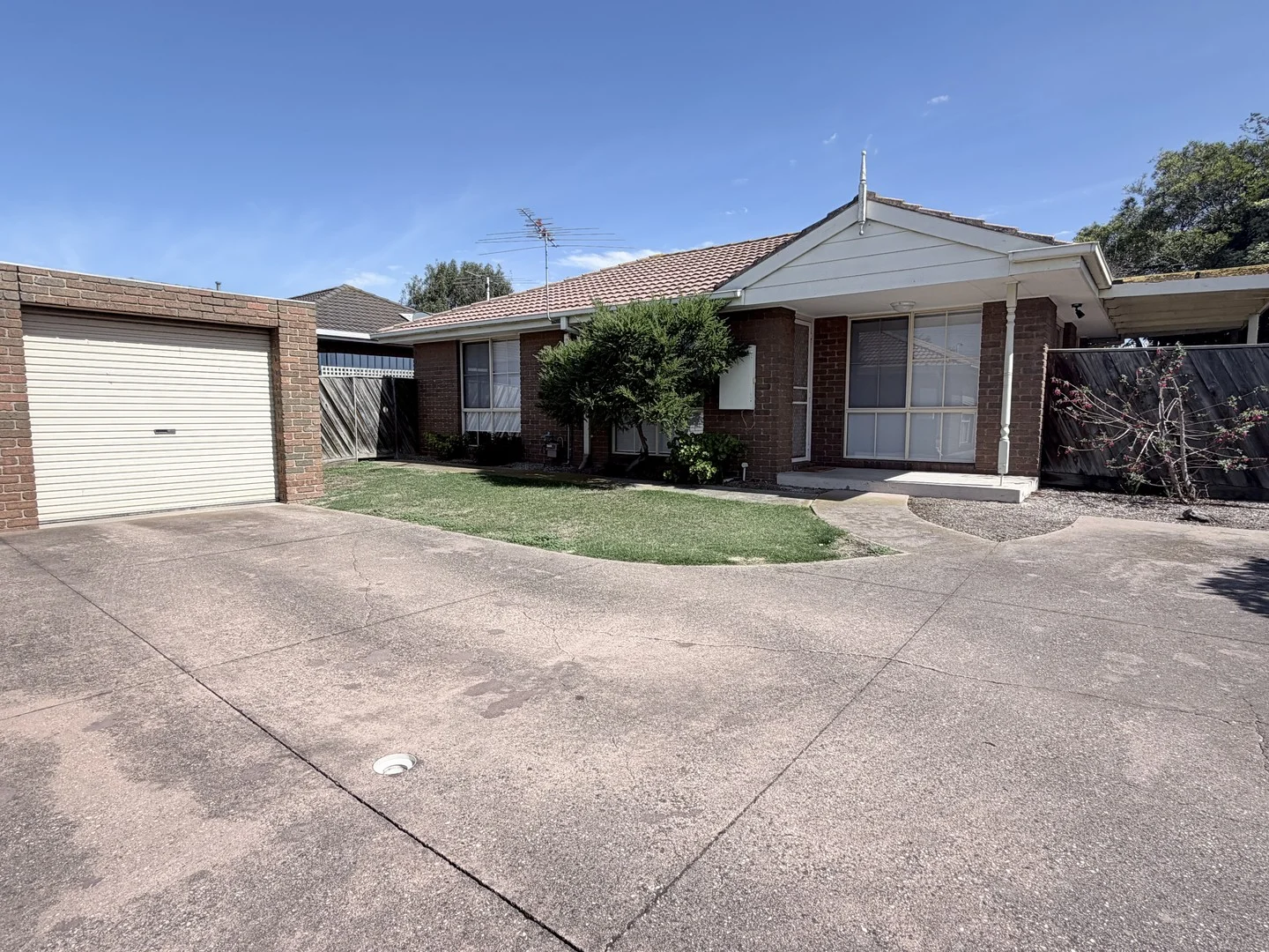 2/319 Anakie Road, Lovely Banks VIC 3213