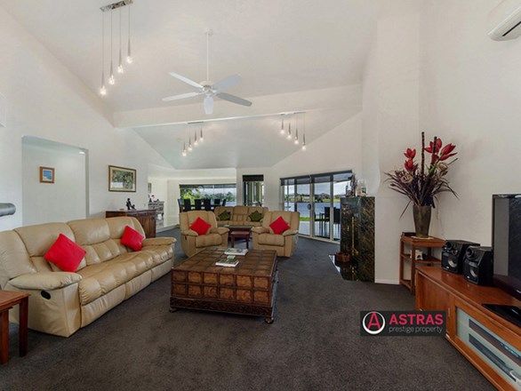 60 Port Jackson Boulevard, Clear Island Waters QLD 4226, Image 2