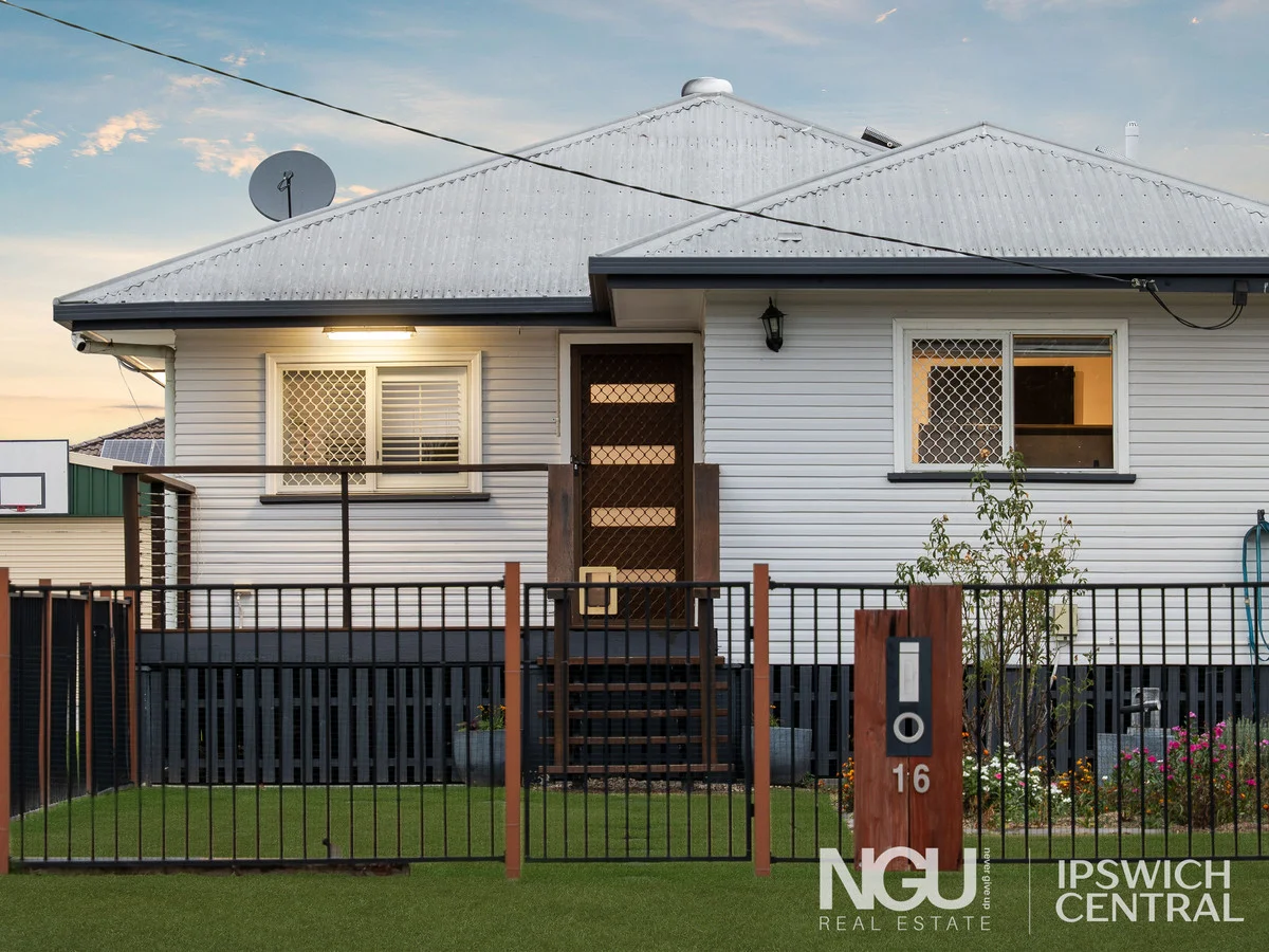 16 Don Street, Lowood QLD 4311