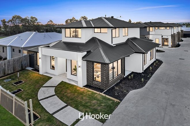 Picture of 1/132 Golf Links Road, BERWICK VIC 3806