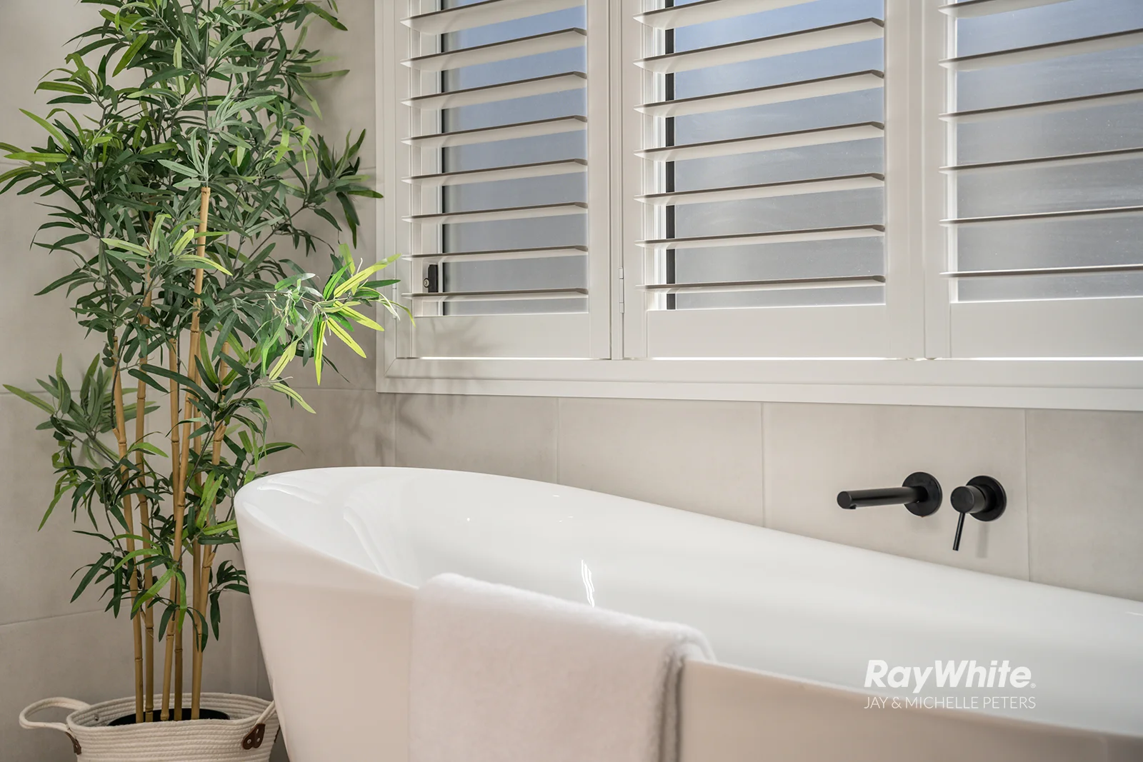 Additional image 32 of 73 Coolum Parade, Newport QLD 4020