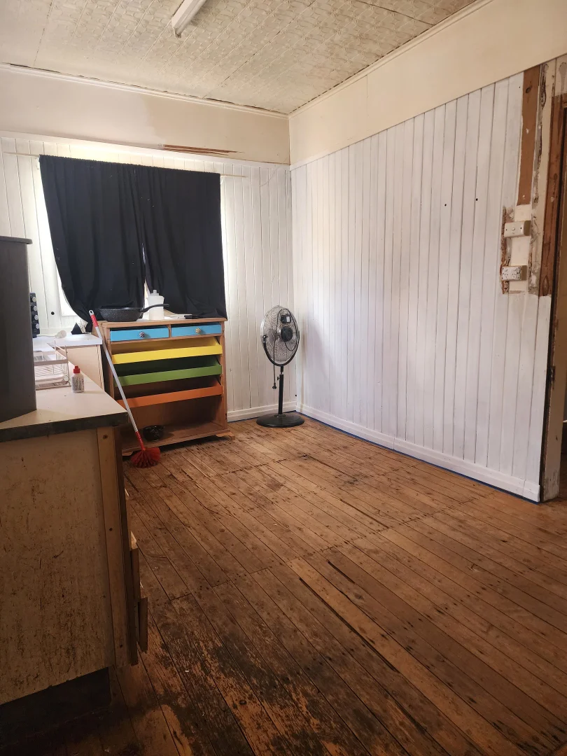 Image 11