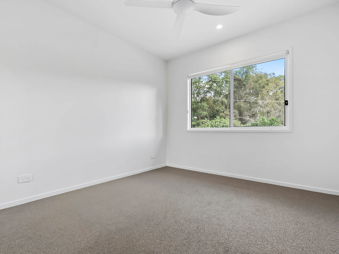 Additional image 8 of 1 Peaceful Pl, Burnside QLD 4560