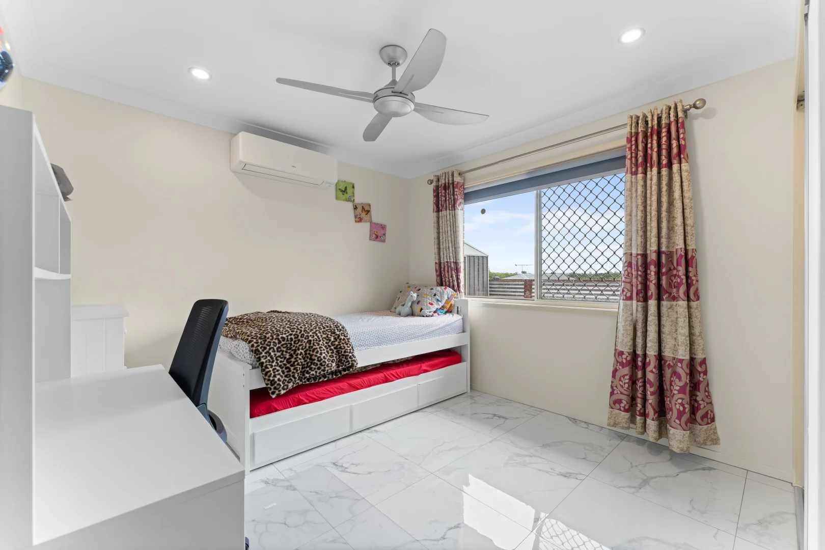 Additional image 14 of 22 Sunrise Crescent, Regents Park QLD 4118