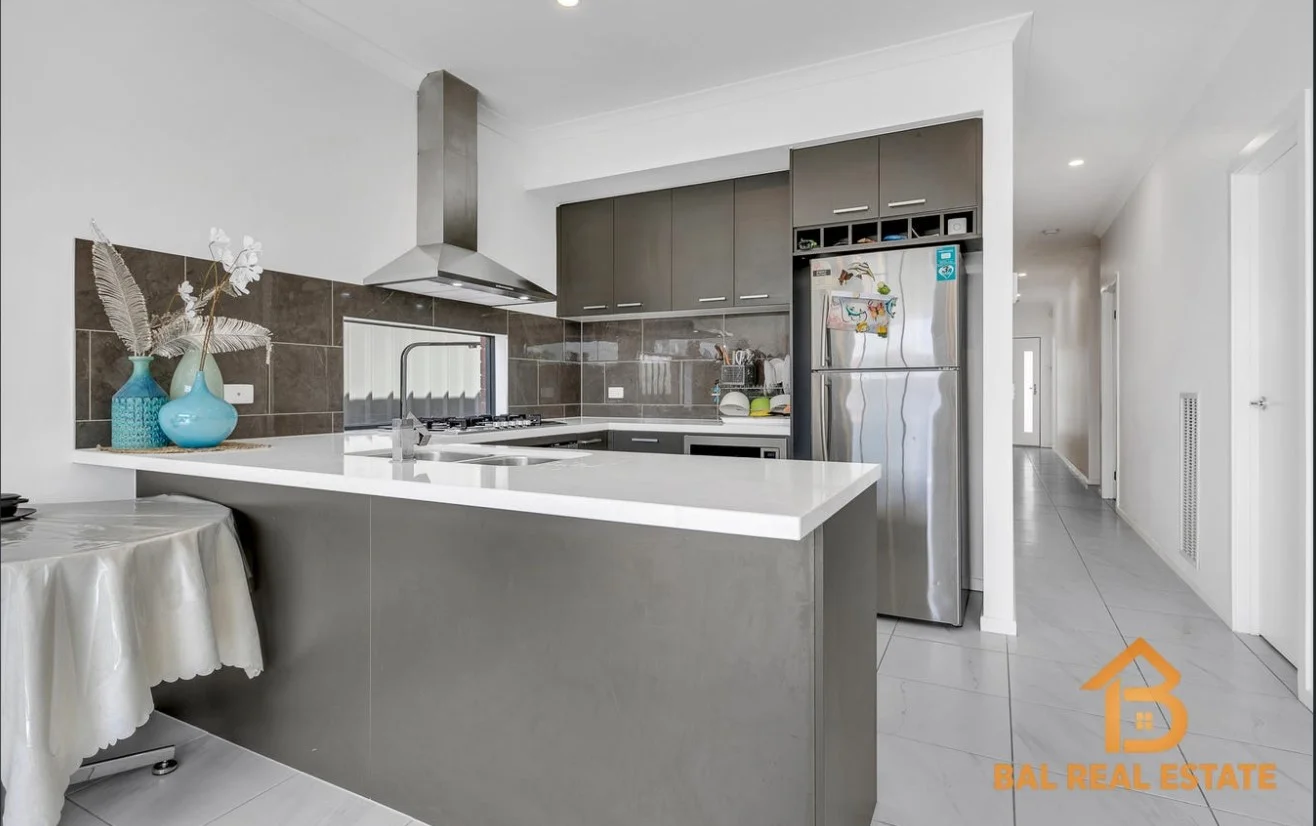 Additional image 5 of 98 Medallion Boulevard, Tarneit VIC 3029