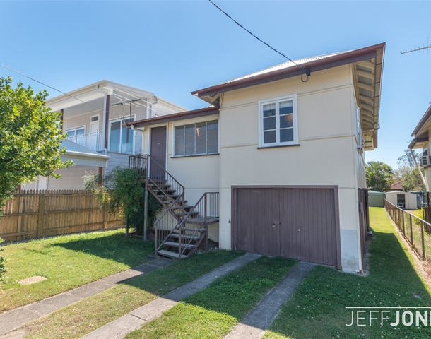 38 Salisbury Street, Woolloongabba QLD 4102