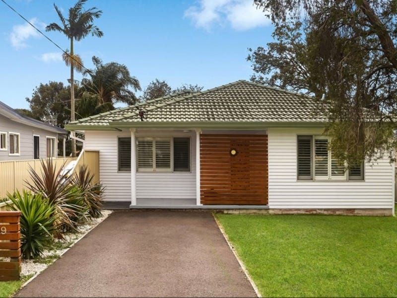 9 Oxley Road, Killarney Vale NSW 2261 House For Rent 530 Domain