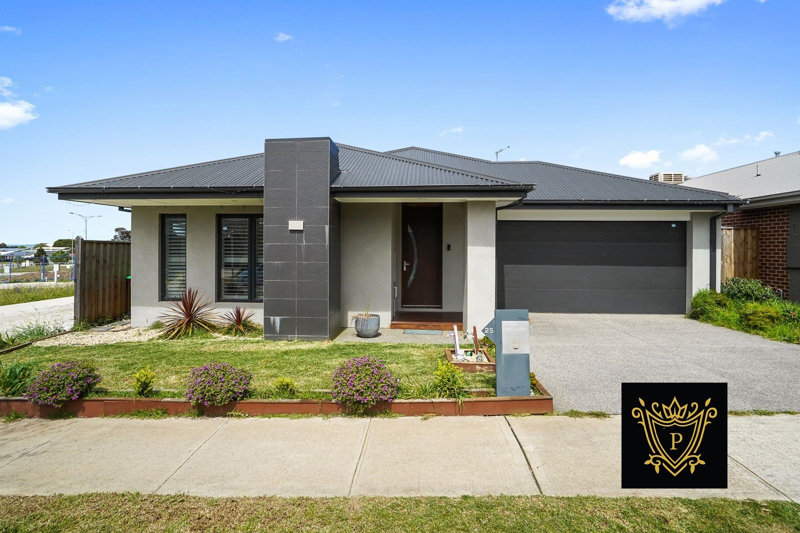 4 bedrooms House in 25 Graziers Crescent CLYDE NORTH VIC, 3978