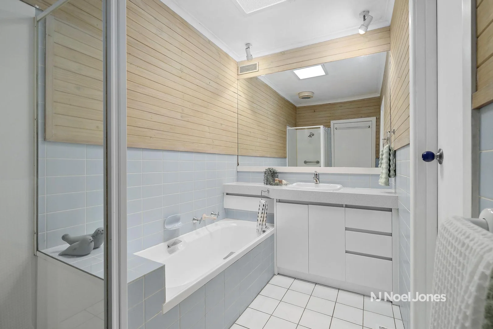 Additional image 10 of 13 Cosgrove Street, Vermont VIC 3133