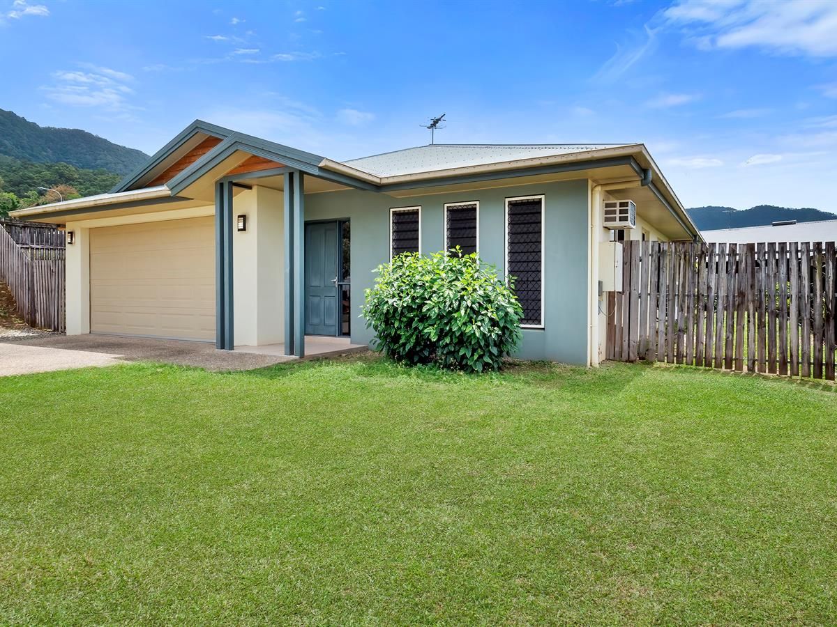 4 bedrooms House in 1 Sandover Close BENTLEY PARK QLD, 4869