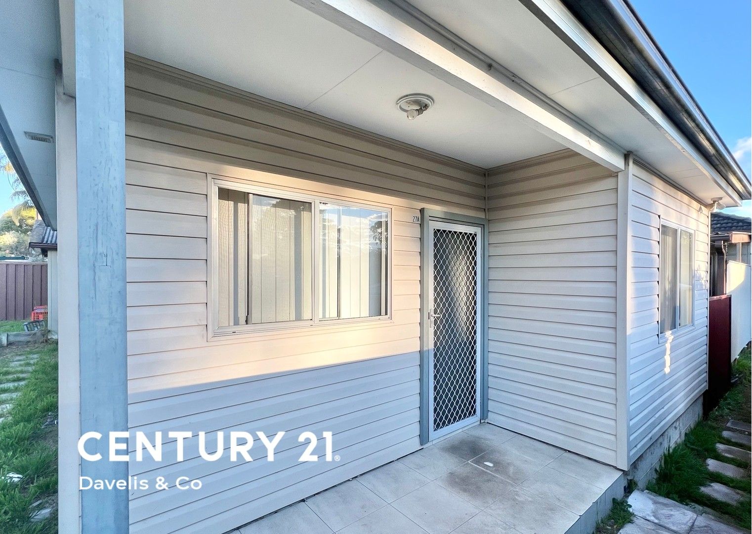 2 bedrooms Apartment / Unit / Flat in 27a Curran Road MARAYONG NSW, 2148