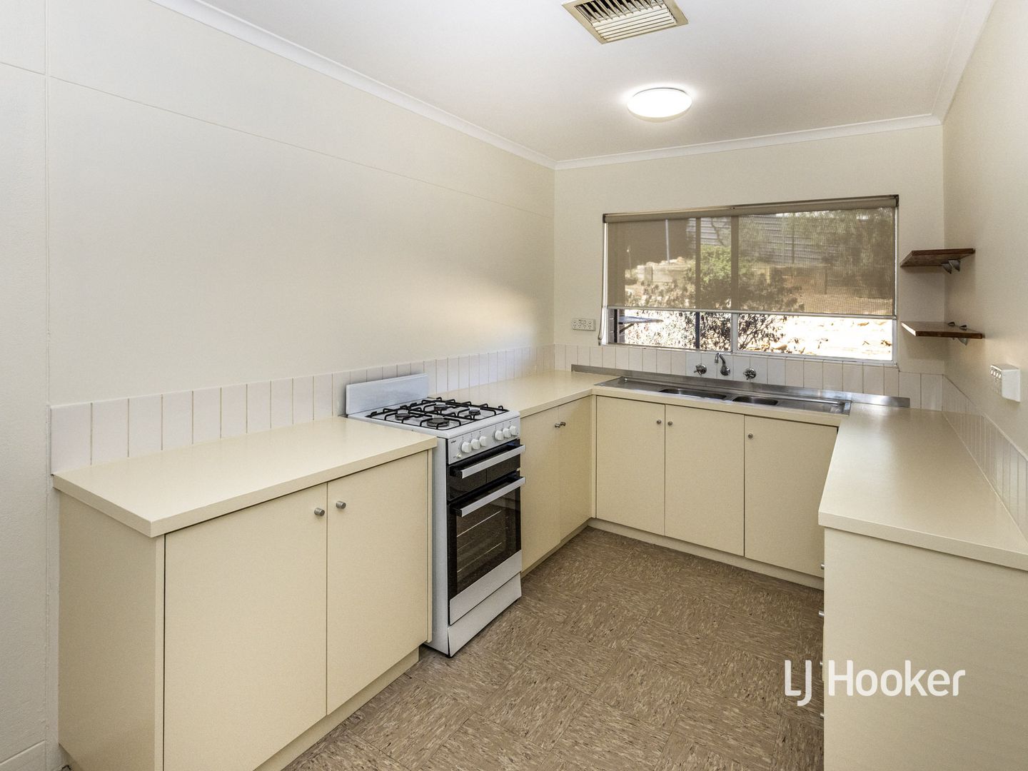 17 Spearwood Road, Sadadeen NT 0870, Image 2