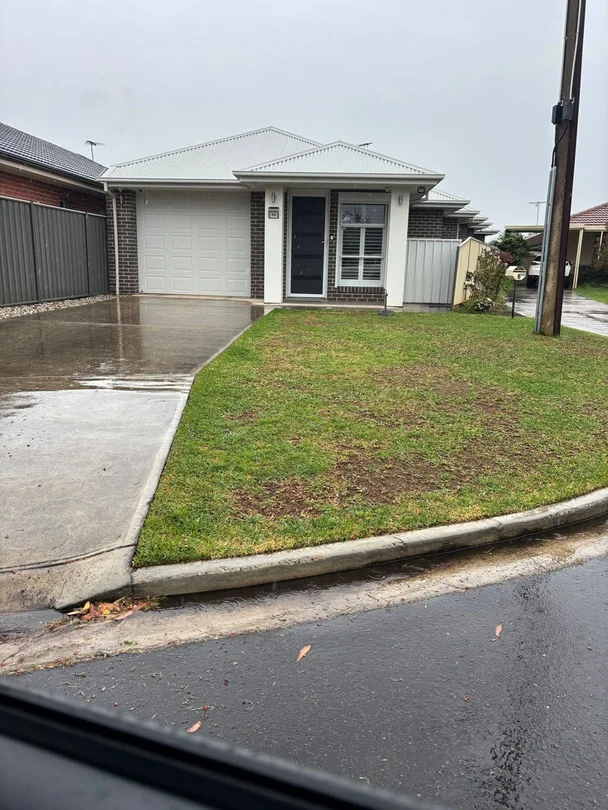4A Novak Cres, Valley View SA 5093