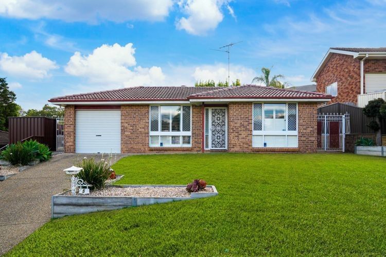 3 bedrooms House in 5 Dawkins Place AMBARVALE NSW, 2560