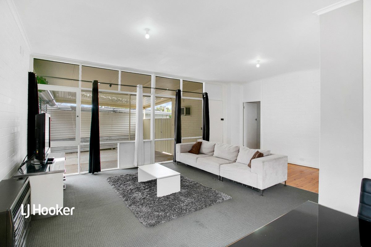 3 Robert Court, Para Hills SA 5096, Image 2