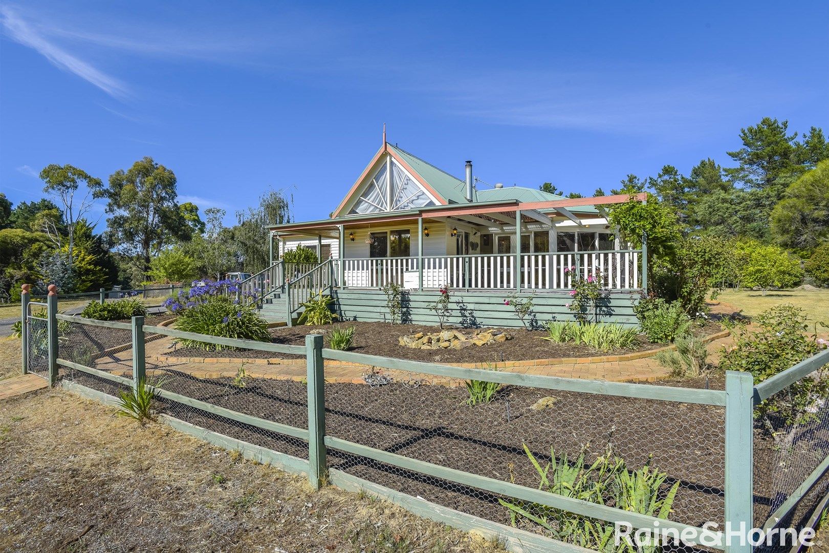 465 Vaughan Springs Road, Drummond North VIC 3446, Image 0