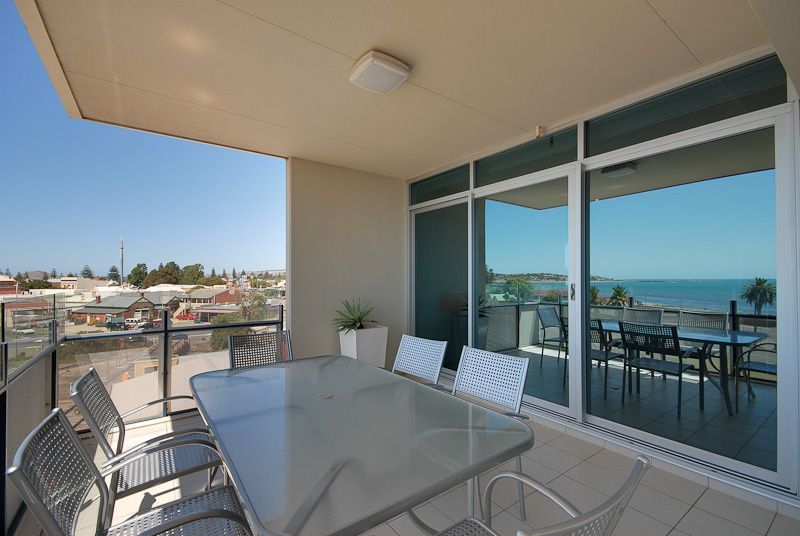 406/162 Hindmarsh Road, Victor Harbor SA 5211, Image 2