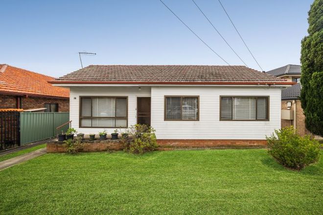 Picture of 18 Greendale crescent, CHESTER HILL NSW 2162