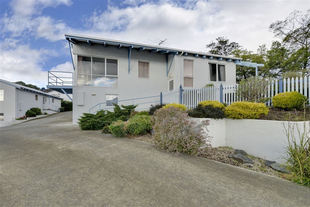 4/3 Cyrus Court, Rose Bay TAS 7015, Image 0