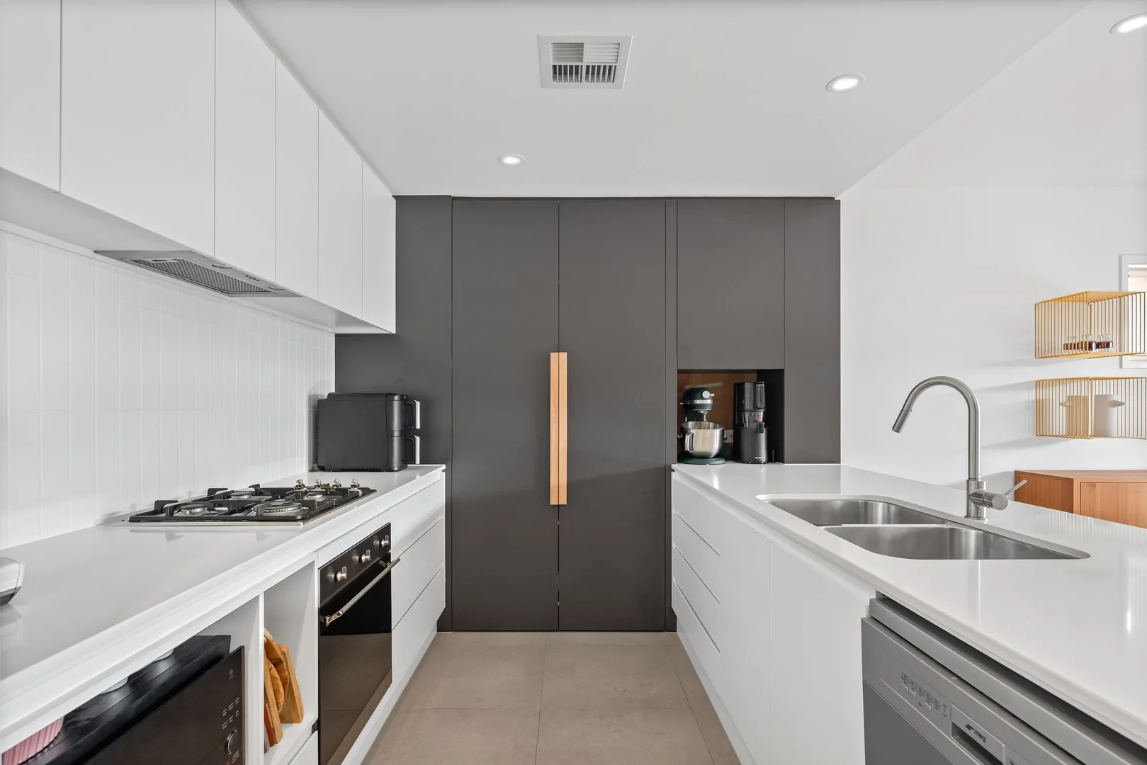 Additional image 9 of 1030/154 Musgrave Avenue, Southport QLD 4215