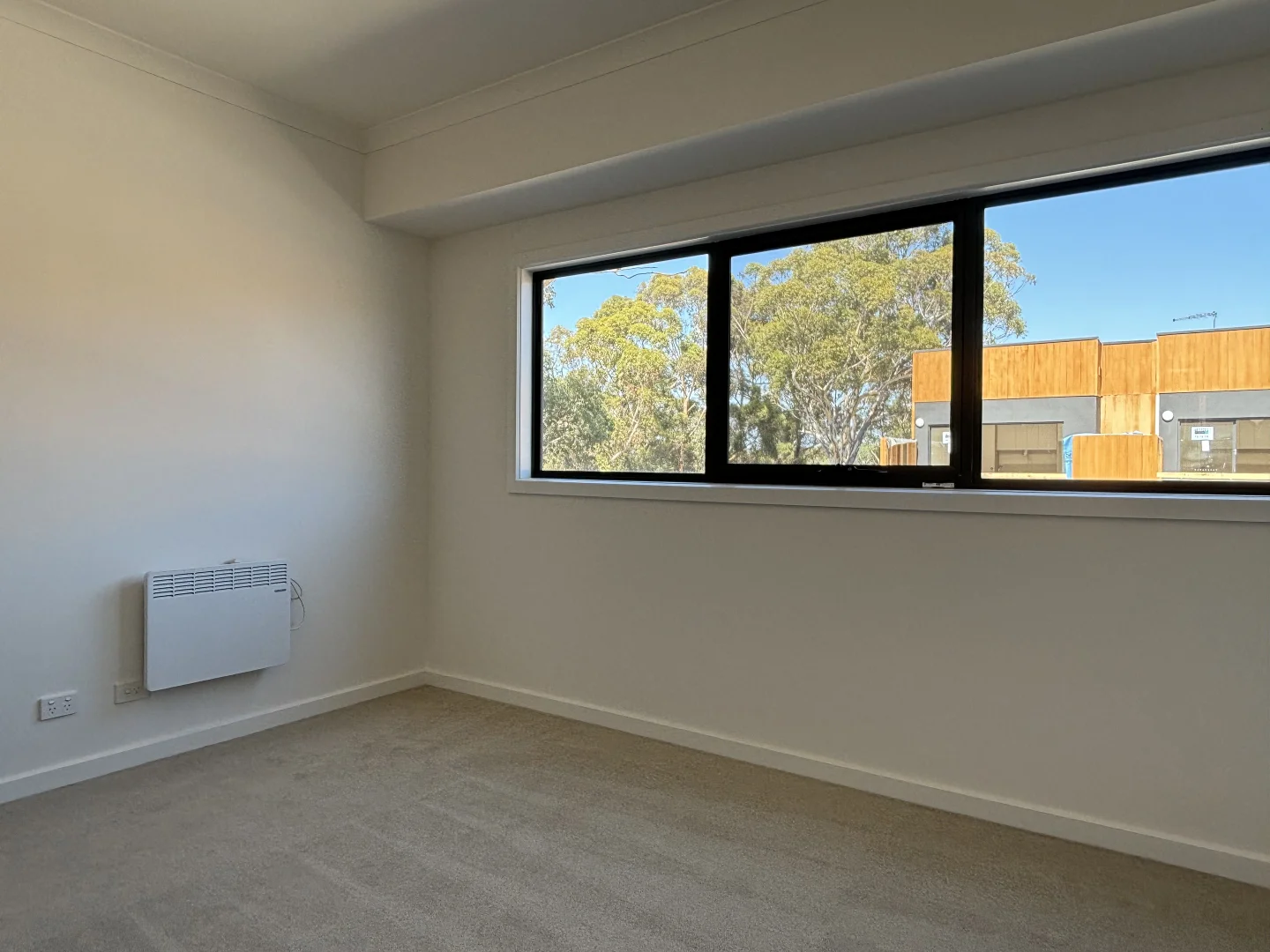 Additional image 4 of 34 Cornerstone Crescent, South Morang VIC 3752