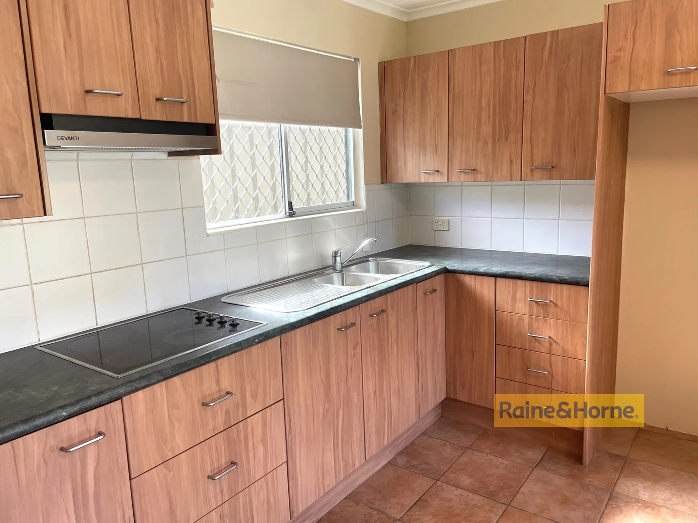 Additional image 2 of 1A Mackenzie Ave, Woy Woy NSW 2256