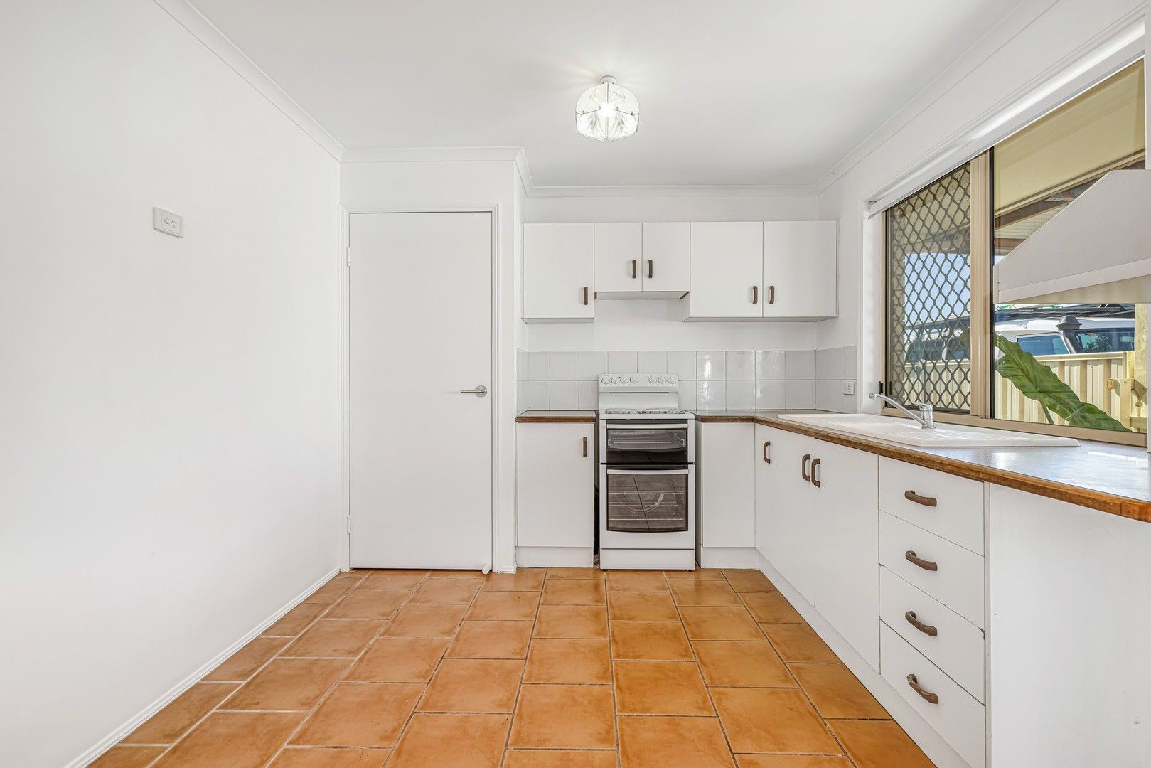 3 bedrooms House in 22 Third Avenue MARCOOLA QLD, 4564