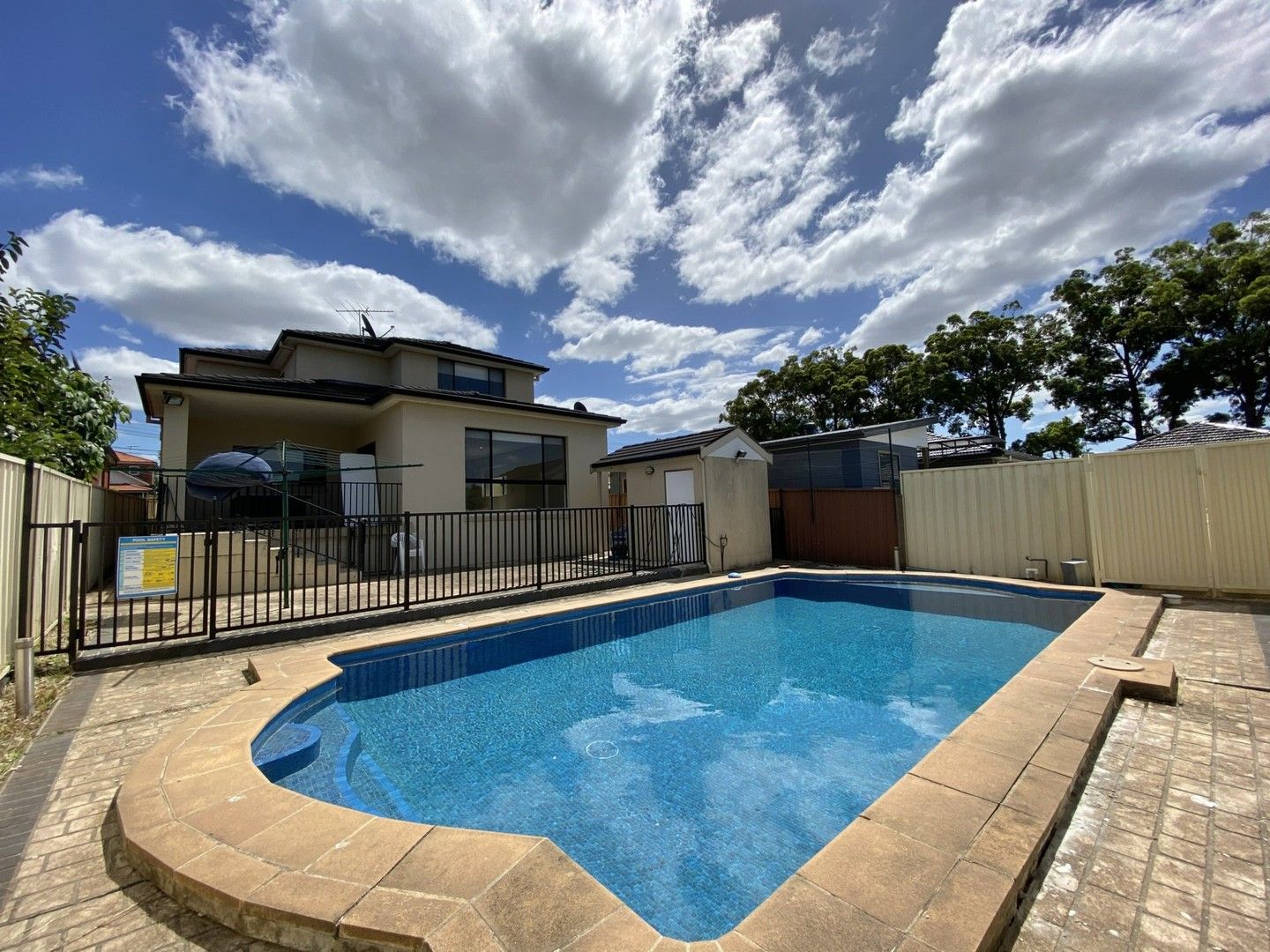 4 bedrooms House in 4 Daisy Street CROYDON PARK NSW, 2133