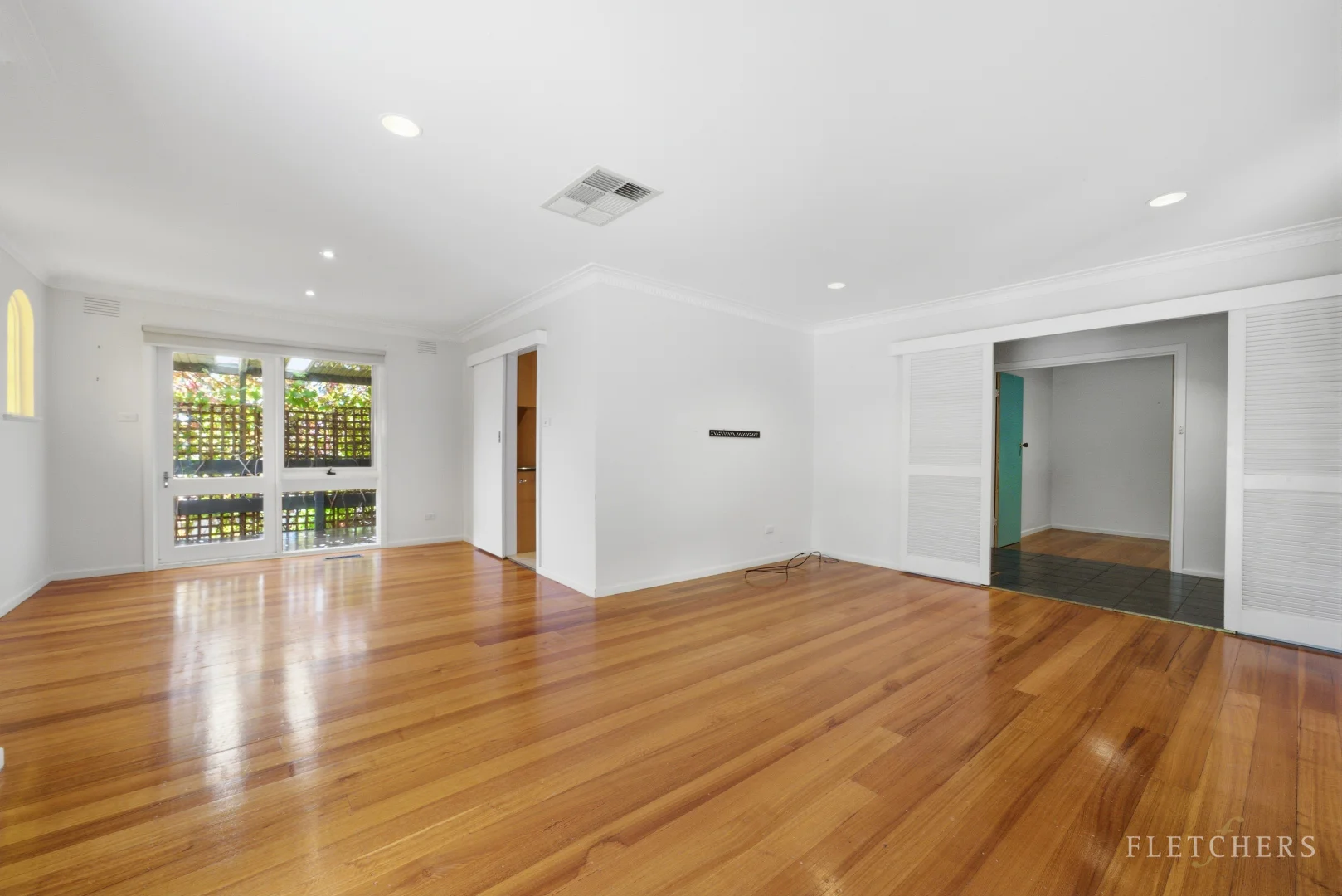 Additional image 10 of 33 Landau Dr, Warranwood VIC 3134