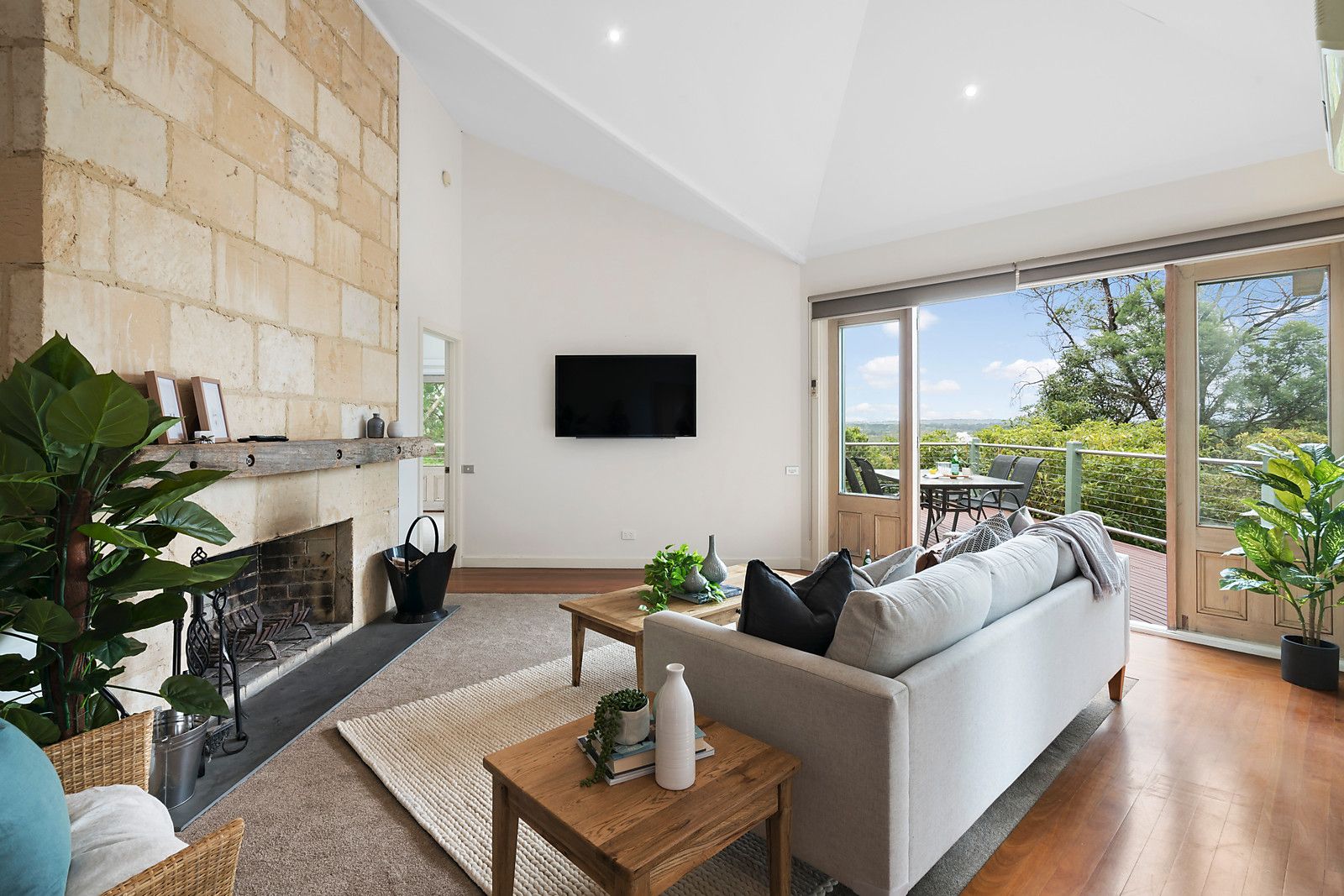 65 Two Bays Road, Mount Eliza VIC 3930, Image 0