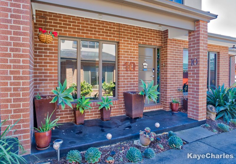 10/241 Soldiers Road, Beaconsfield VIC 3807, Image 2