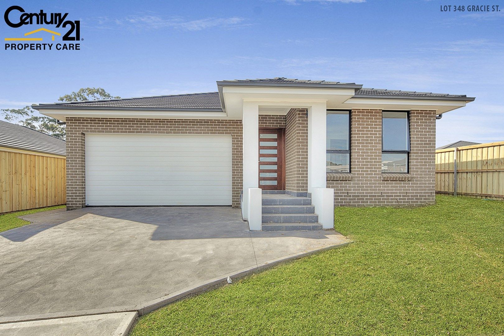 6 McClintock Drive, Minto NSW 2566, Image 0