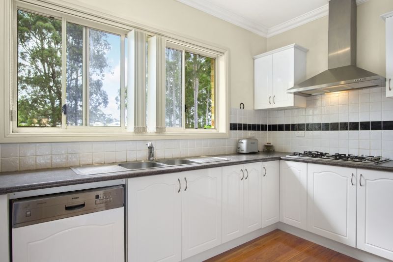 25 Kennedy Crescent, Denhams Beach NSW 2536, Image 2