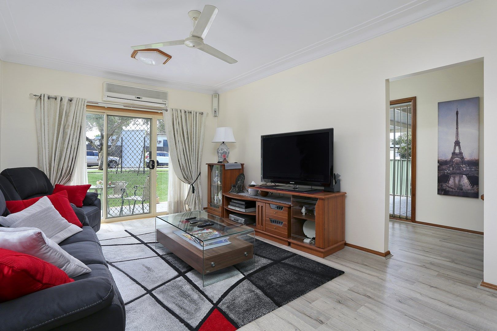 1 Cluden Close, Toongabbie NSW 2146, Image 1