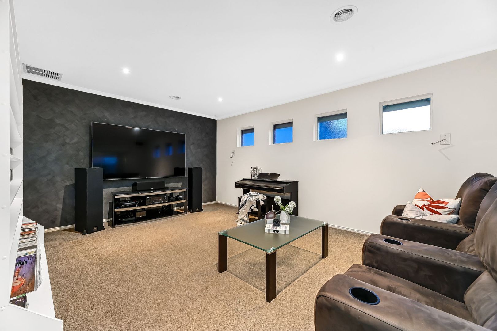 24 Emmaline Crescent, Keysborough VIC 3173, Image 2