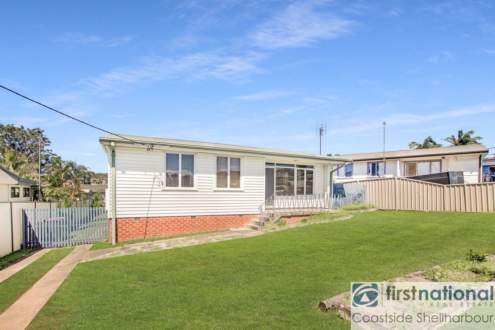 3 bedrooms House in 11 Irvine Street BARRACK HEIGHTS NSW, 2528