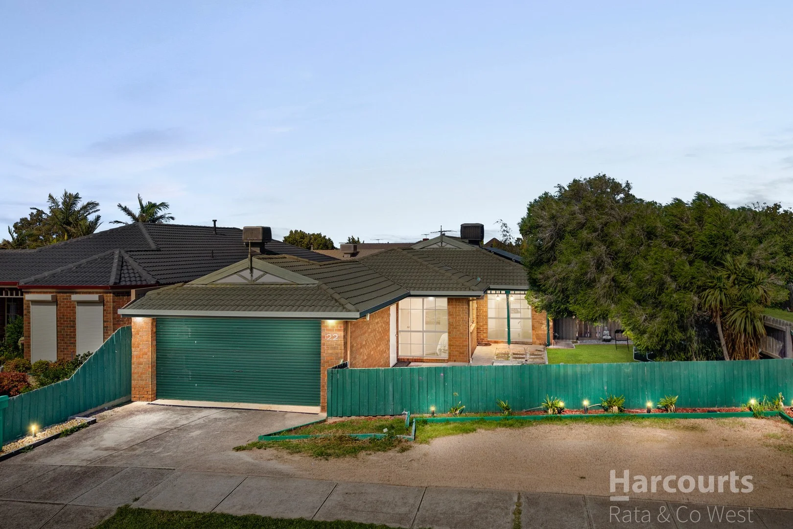 22 Kelland Avenue, Hillside VIC 3037