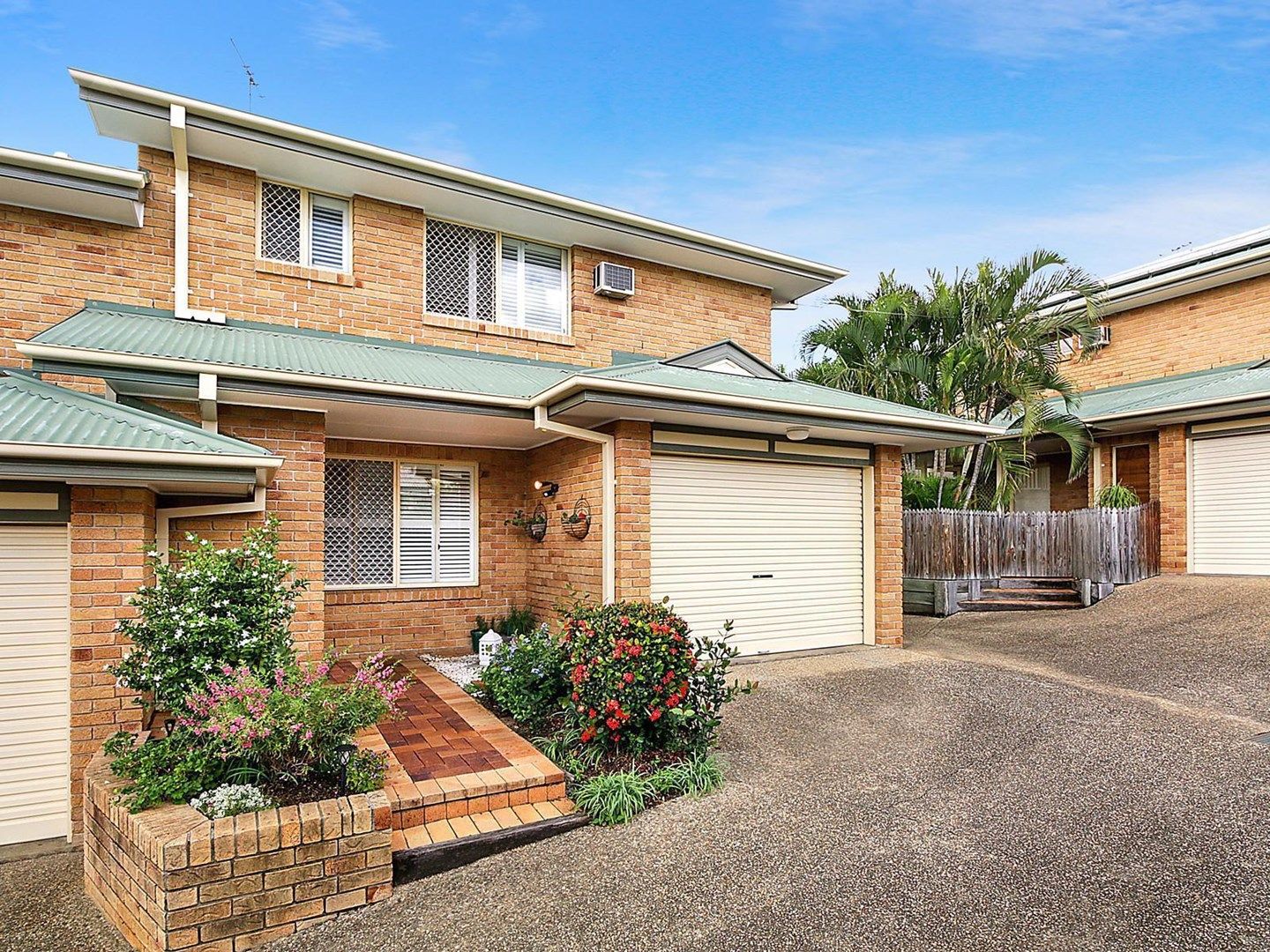 2/70 Denman Street, Greenslopes QLD 4120, Image 0