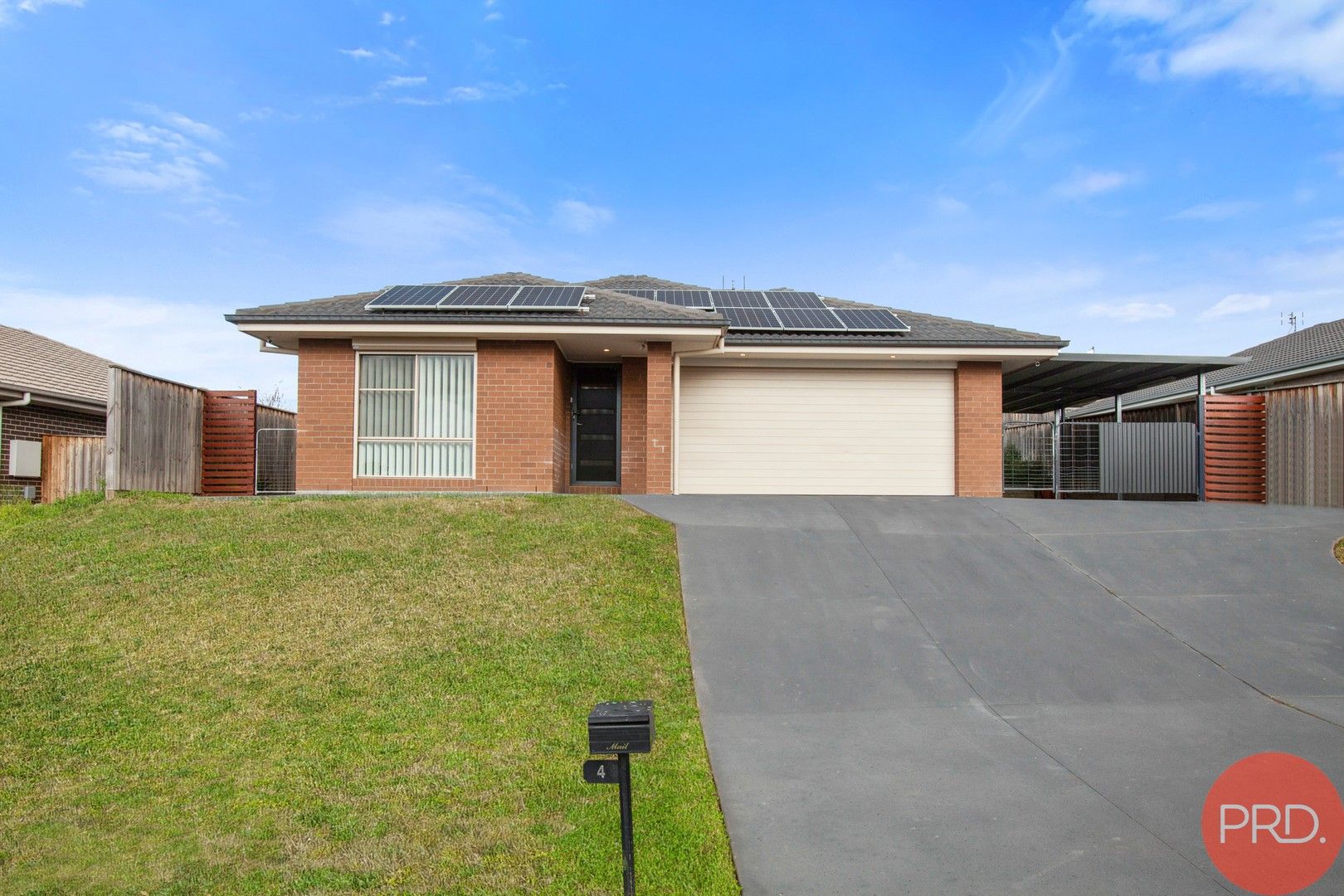 4 Bowerbird Close, Aberglasslyn NSW 2320 Domain