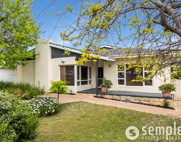 17 Potts Street, Melville WA 6156