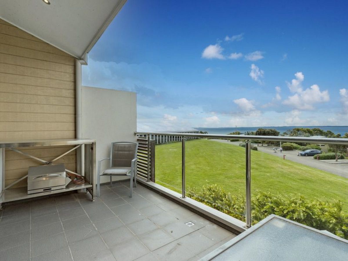204/17 Potters Hill Road, San Remo VIC 3925, Image 1