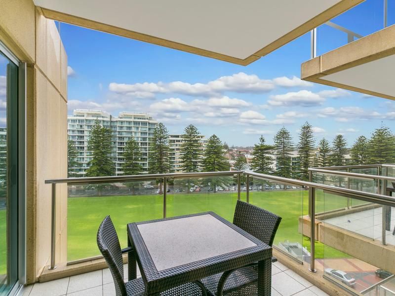 601/16 Holdfast Promenade, Glenelg SA 5045, Image 2