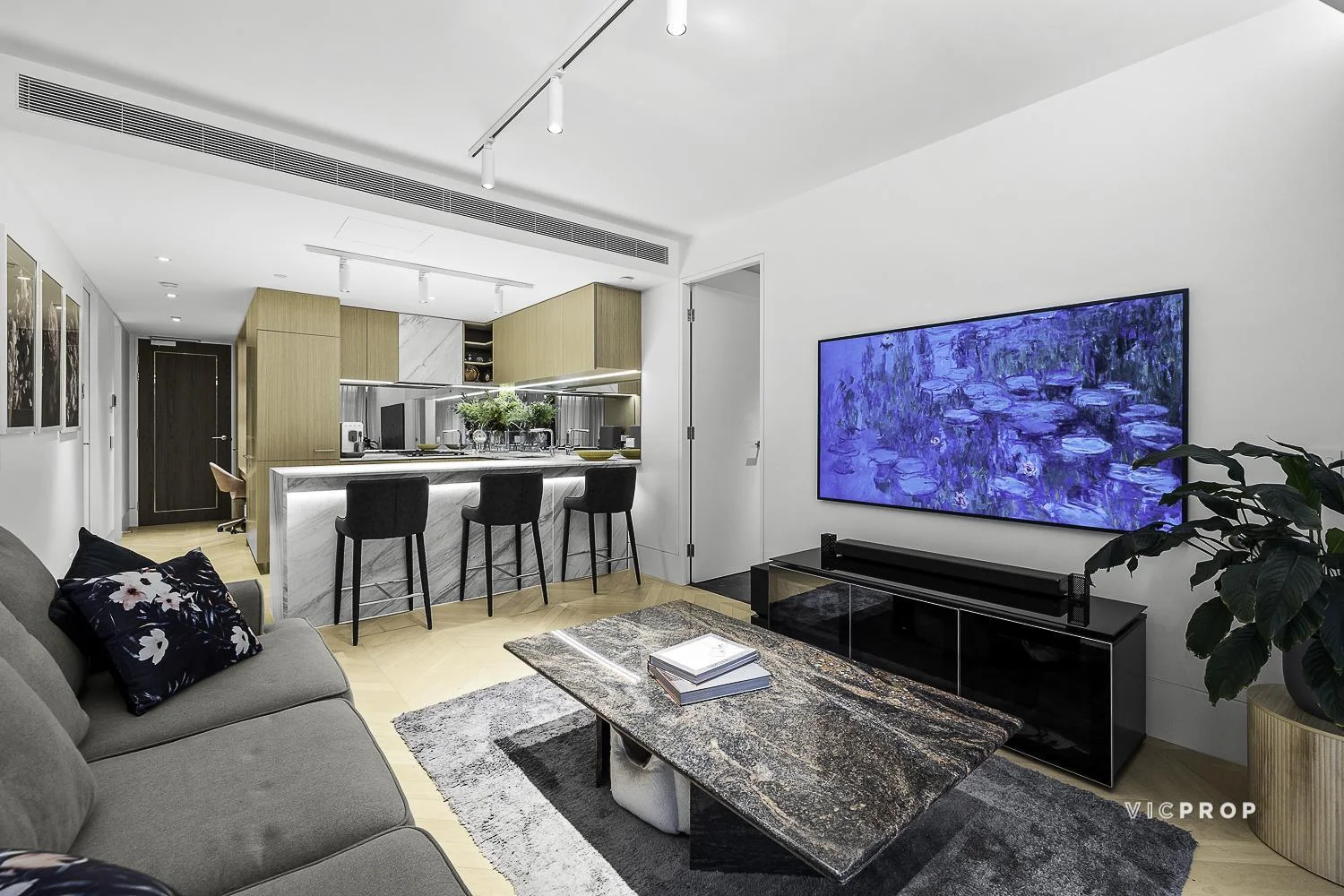 505P/14-16 The Esplanade, St Kilda VIC 3182