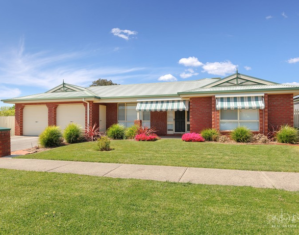 14 Koetong Crescent, West Wodonga VIC 3690