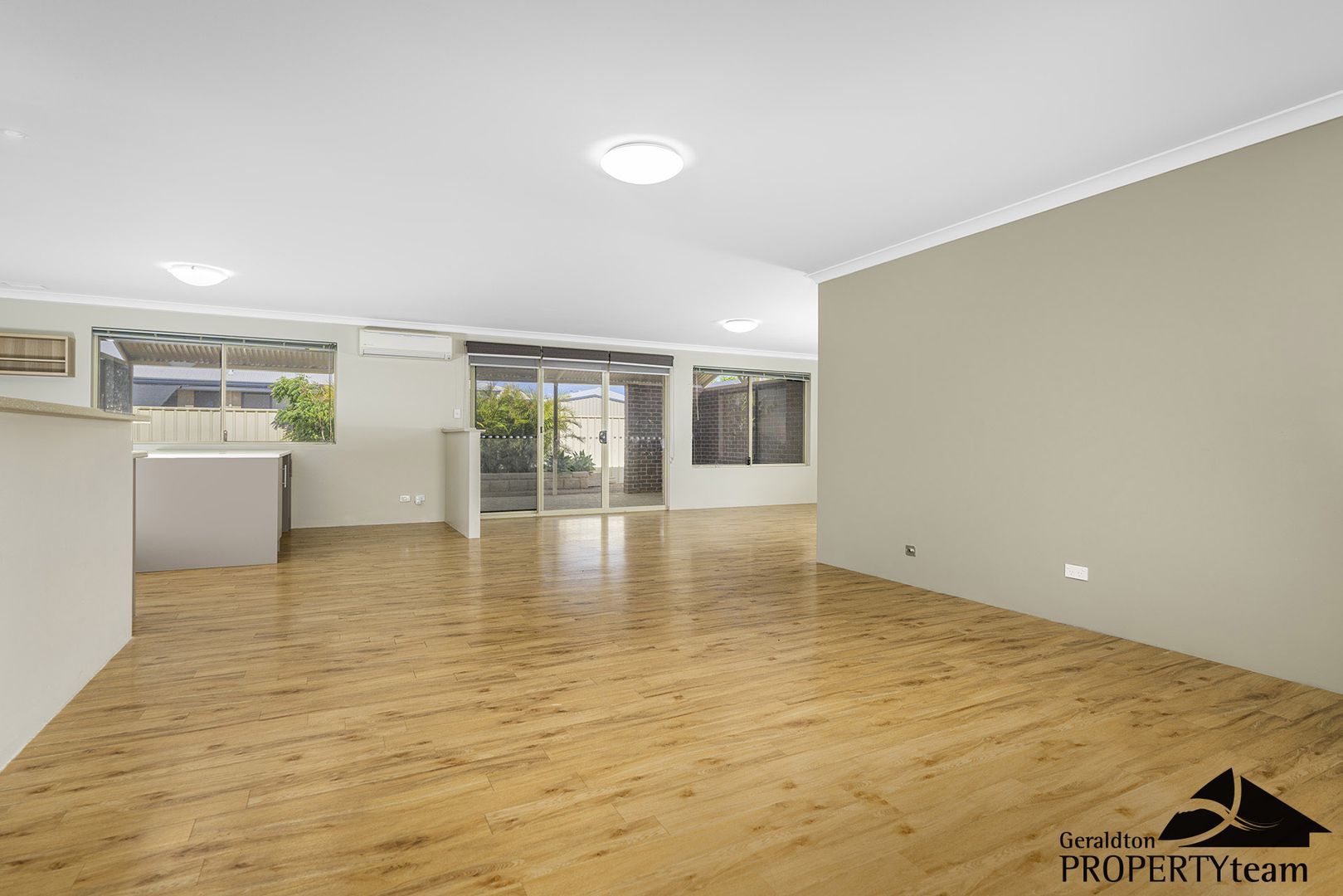 8 Kia-Ora Mews, Wandina WA 6530, Image 1