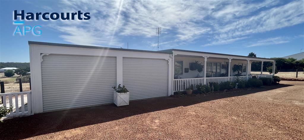 3 bedrooms House in 38 Balmoral Drive BRIDGETOWN WA, 6255
